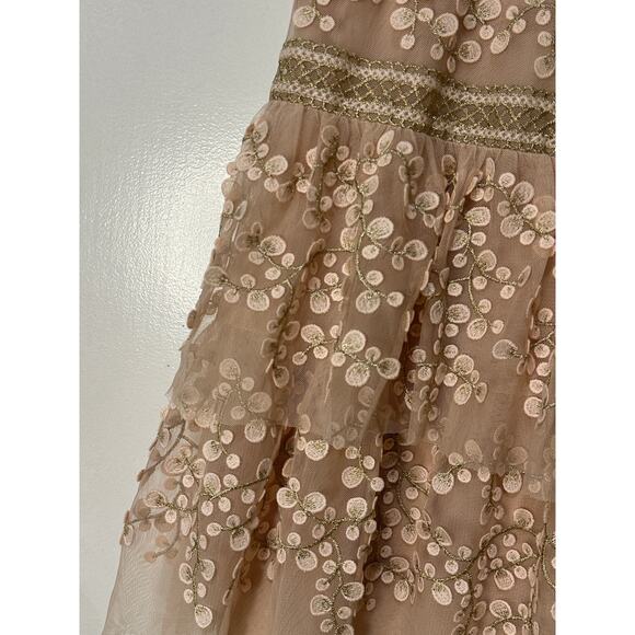 BCBG Cap Sleeve Short Evening Dress Bare Pink Size 8 NWOT Embroidered Details - Picture 9 of 15